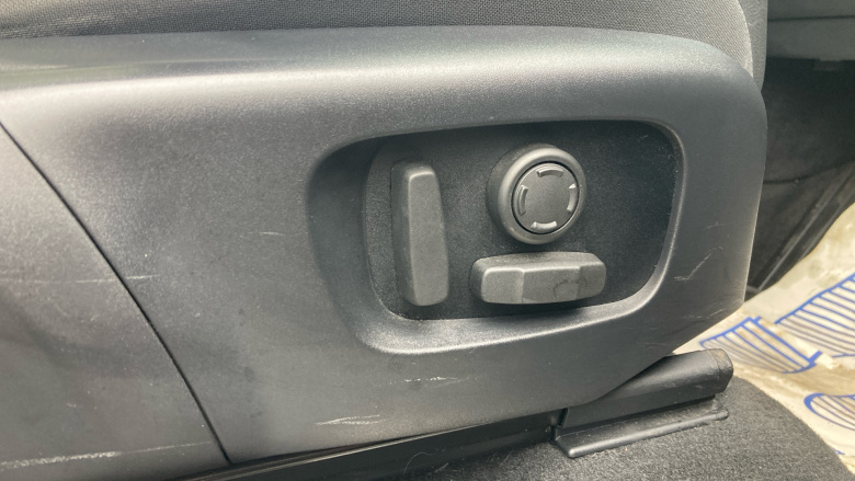 Land Rover Discovery Sport 2.0 D200 Urban Edition 5dr Auto [5 Seat] Diesel Station Wagon